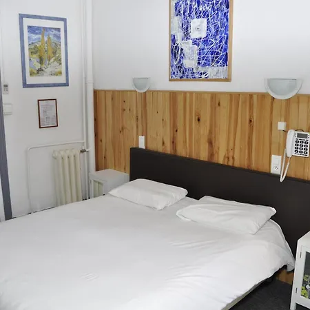 Citotel Cesar Nîmes